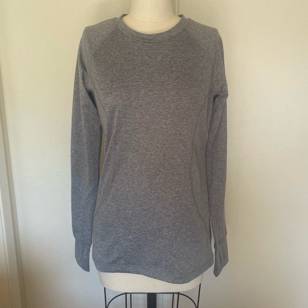 Eddie Bauer Long Sleeves Athletic Top with Thumb Holes